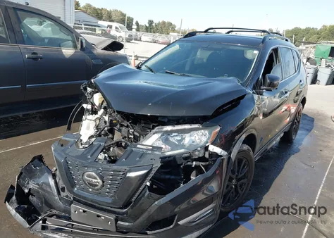 2018 Nissan Rogue Sv z USA, uszkodzony, nr VIN 5N1AT2MVXJC721211